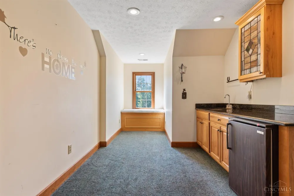 1613 W Concord Road Pierce, OH 45102