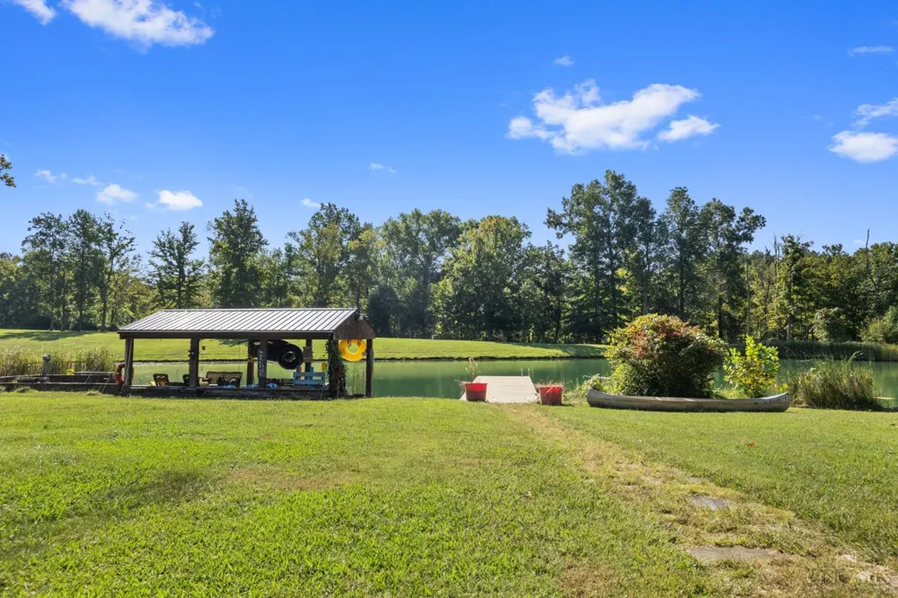 1613 W Concord Road Pierce, OH 45102