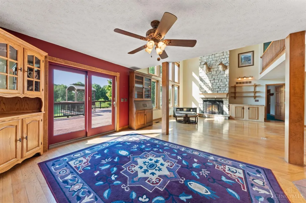 1613 W Concord Road Pierce, OH 45102