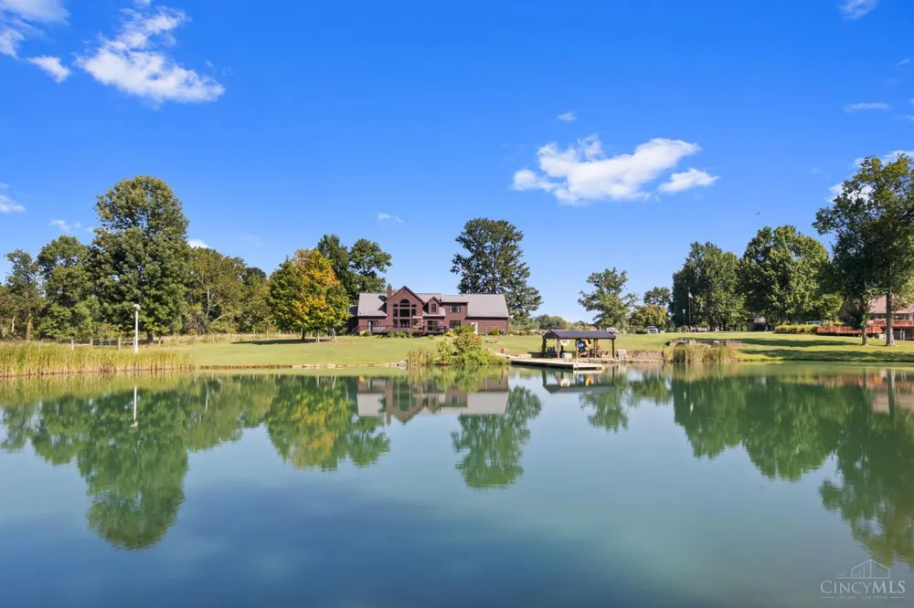 1613 W Concord Road Pierce, OH 45102