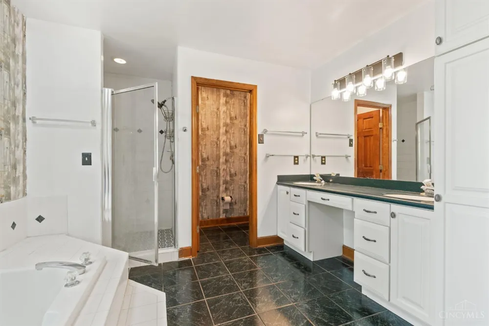 1613 W Concord Road Pierce, OH 45102