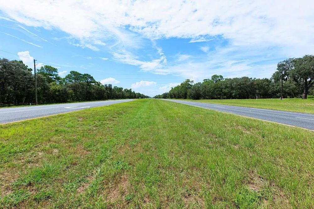 15451 COMMERCIAL WAY Weeki Wachee, FL 34614