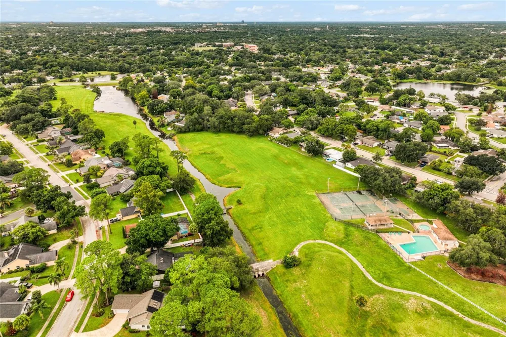 1448 FAIRWAY OAKS DRIVE Casselberry, FL 32707