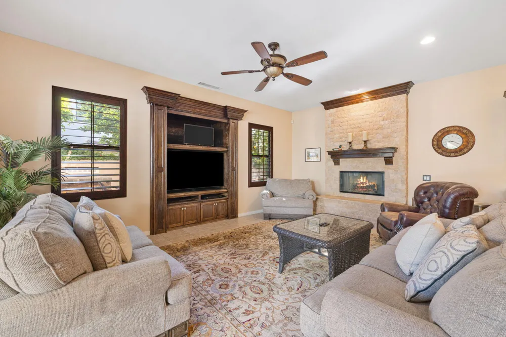 51730 Via Bendita La Quinta, CA 92253