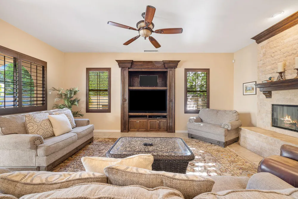 51730 Via Bendita La Quinta, CA 92253