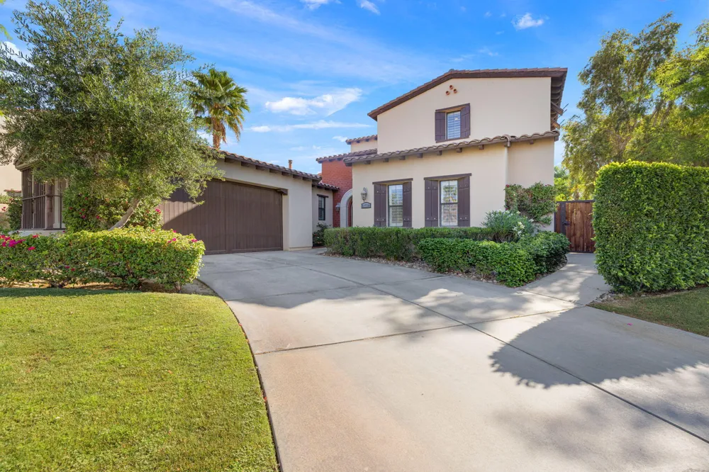 51730 Via Bendita La Quinta, CA 92253
