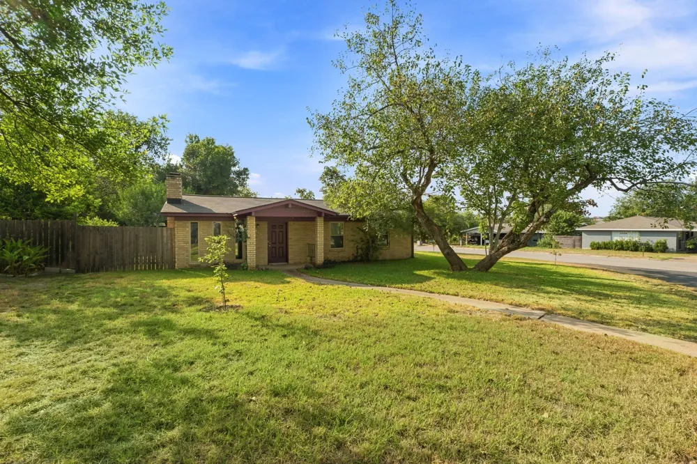 2507 Biggs Drive Austin, TX 78741