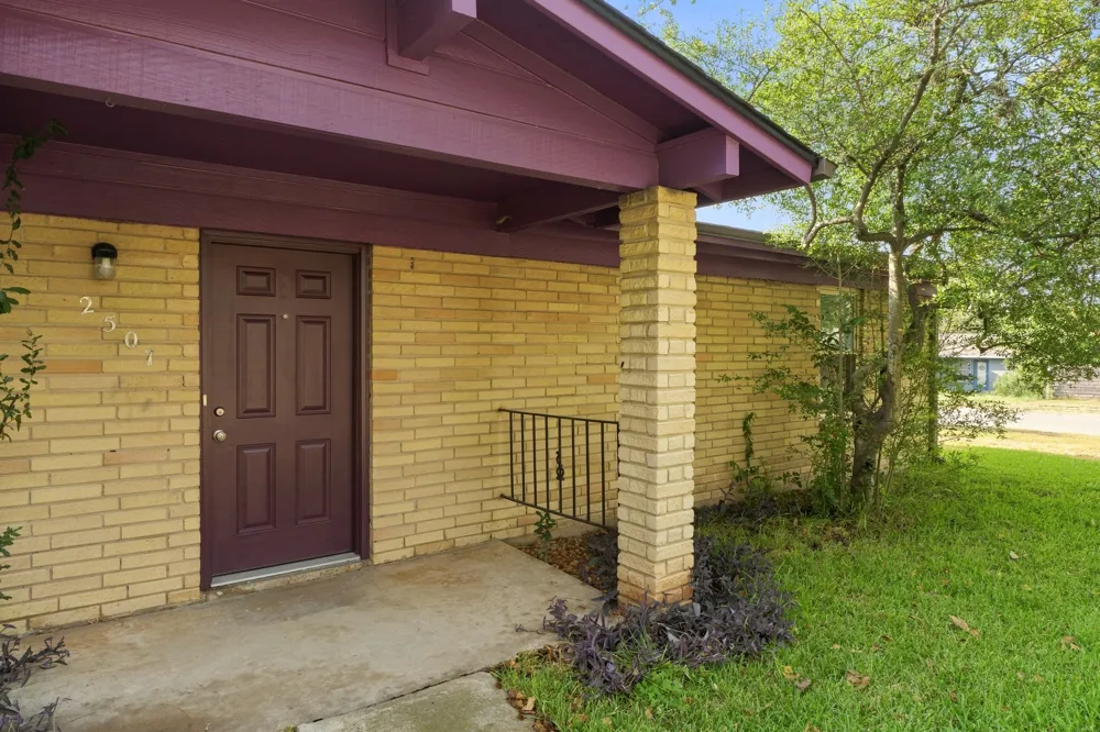 2507 Biggs Drive Austin, TX 78741