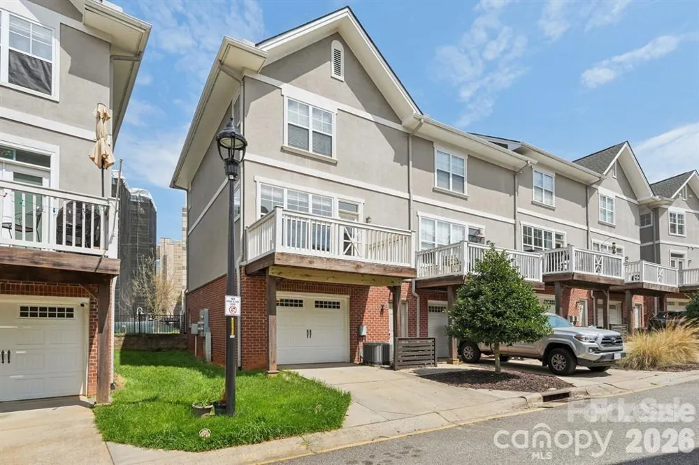 827 4th Street W Charlotte, NC 28202