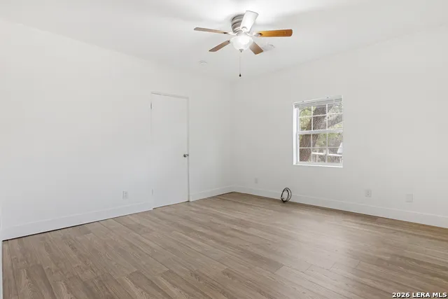 17807 HILLTOP DR Helotes, TX 78023