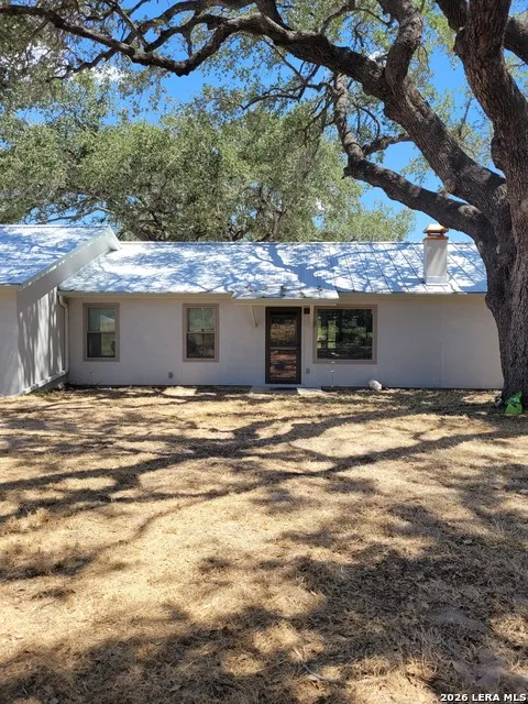 198 PRIVATE ROAD 7730 Devine, TX 78016
