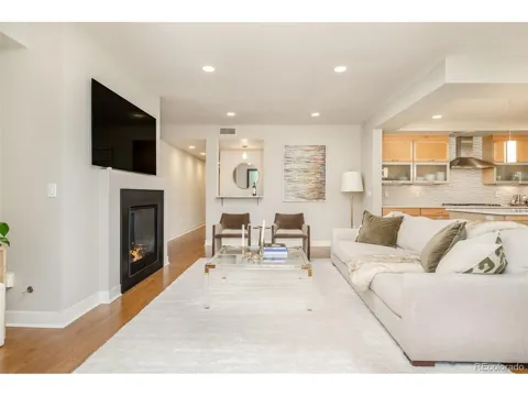 360 S Lafayette Street #101