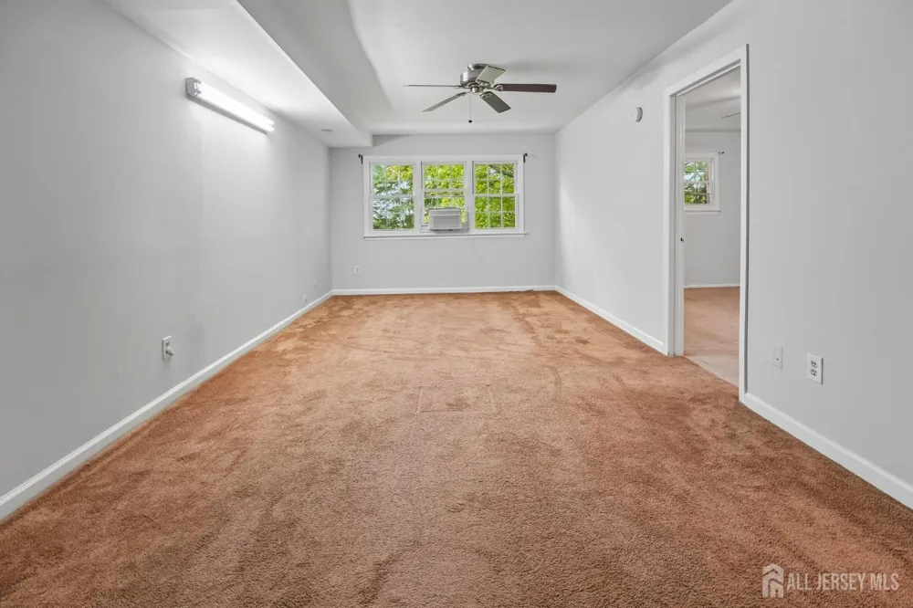 345 College Drive Edison, NJ 08817