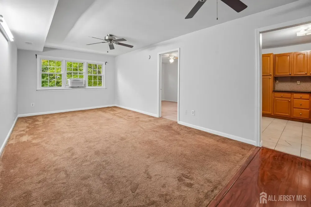 345 College Drive Edison, NJ 08817