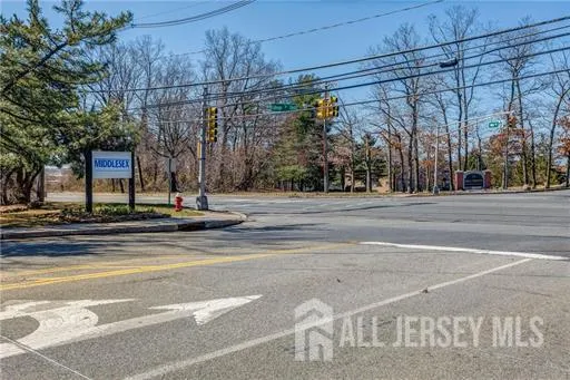 345 College Drive Edison, NJ 08817