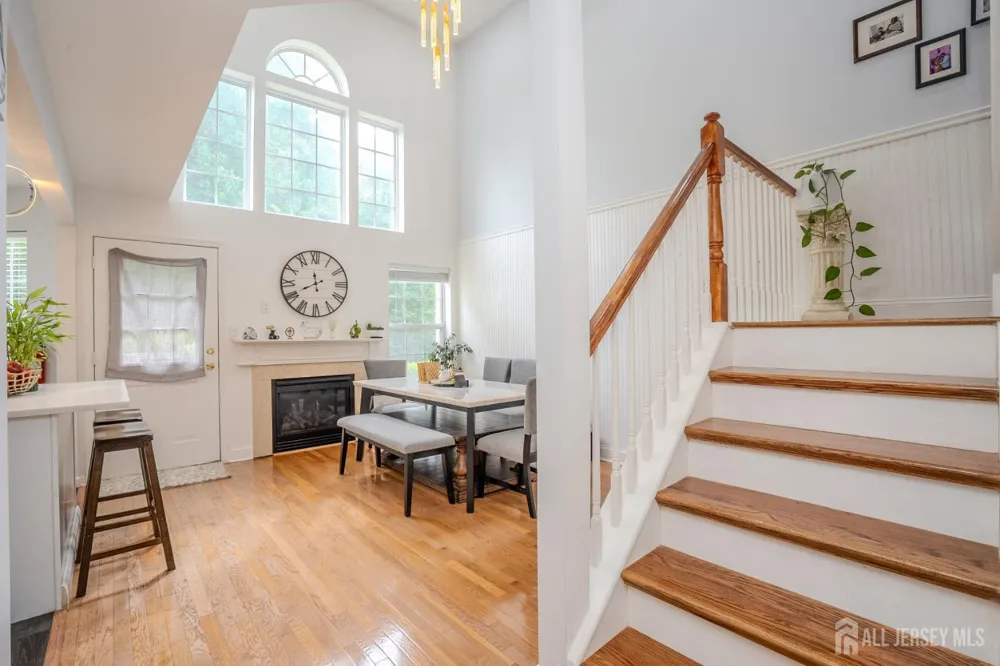 110 Briarwood Drive North Brunswick, NJ 08902