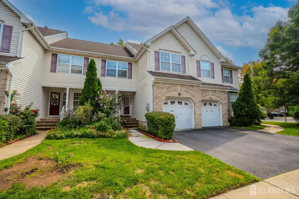 110 Briarwood Drive North Brunswick, NJ 08902