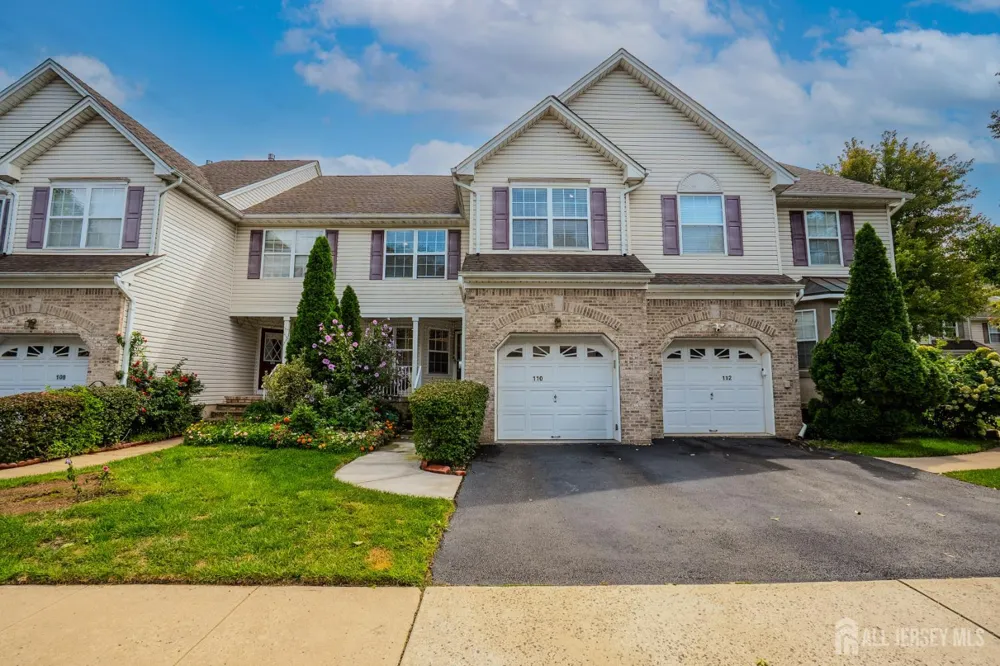 110 Briarwood Drive North Brunswick, NJ 08902