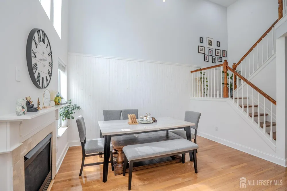 110 Briarwood Drive North Brunswick, NJ 08902