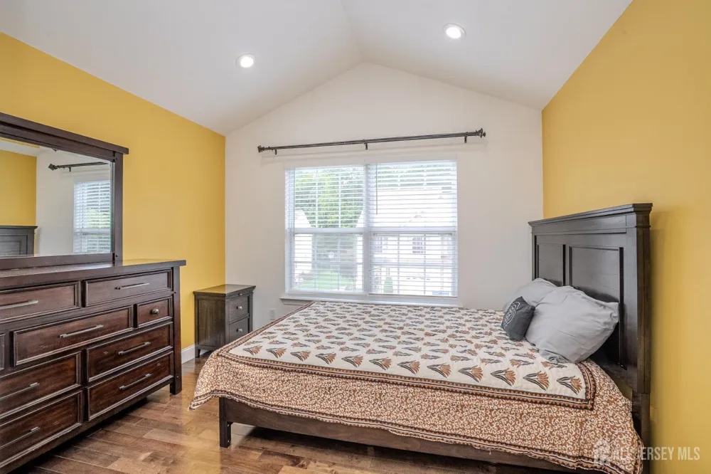 110 Briarwood Drive North Brunswick, NJ 08902