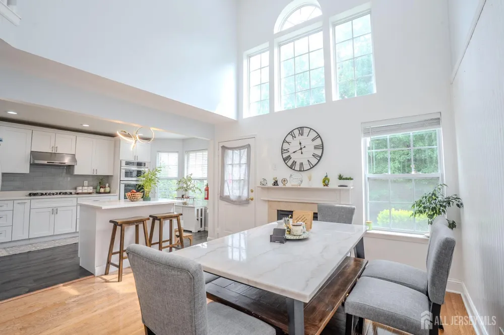 110 Briarwood Drive North Brunswick, NJ 08902