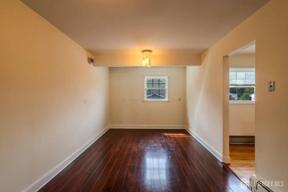10 Devonshire Road Sayreville, NJ 08859