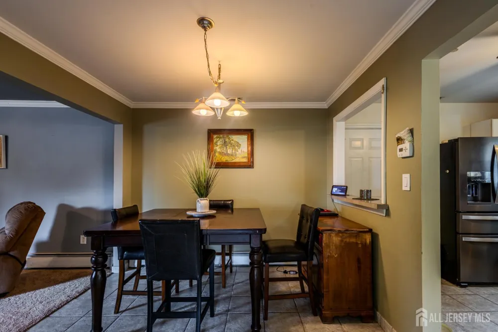 10 Devonshire Road Sayreville, NJ 08859
