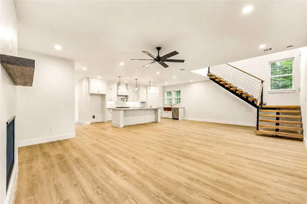 703 Short Mill Run Run Montgomery, TX 77316