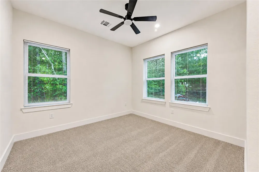 703 Short Mill Run Run Montgomery, TX 77316