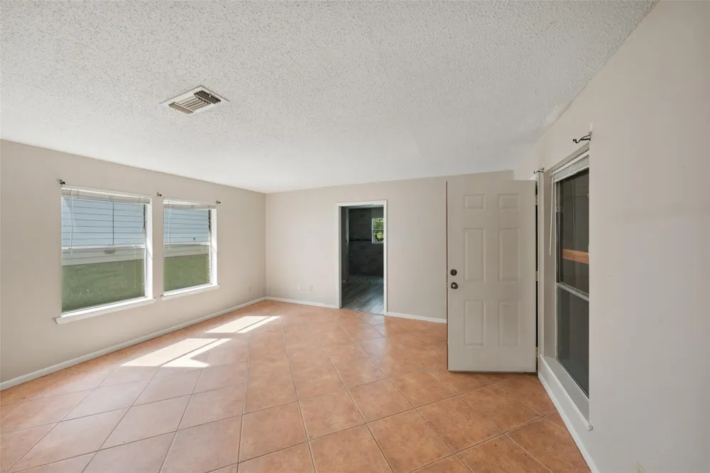 9069 Zapata Way Willis, TX 77378