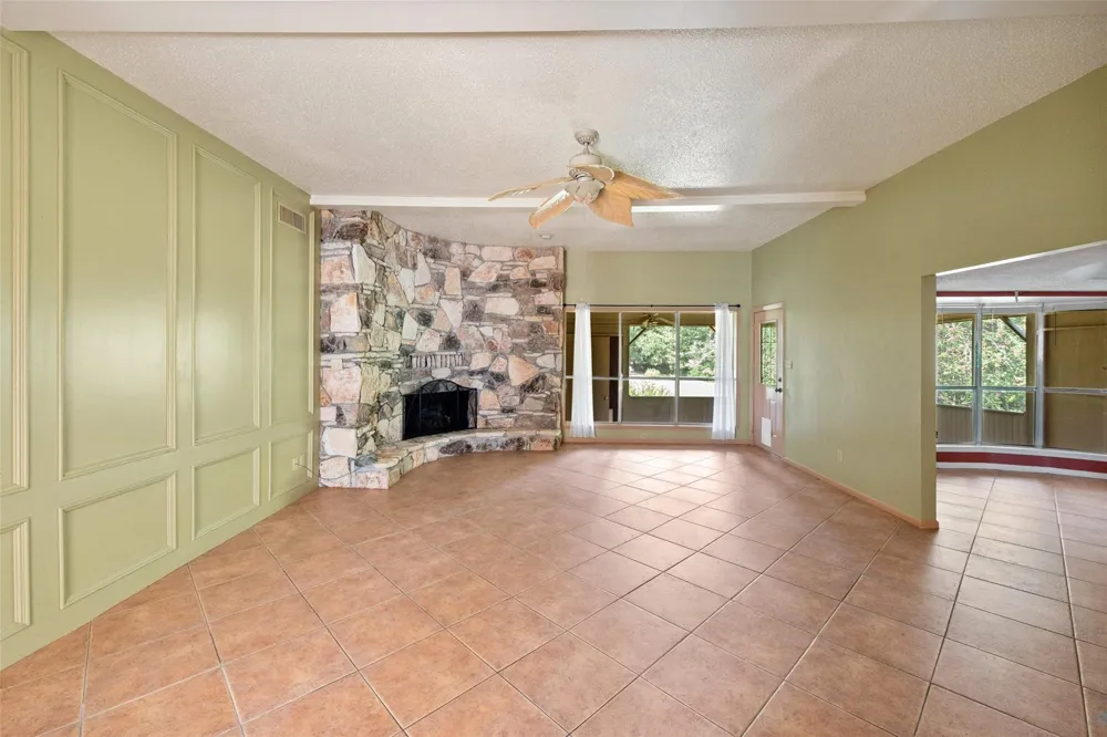 9069 Zapata Way Willis, TX 77378