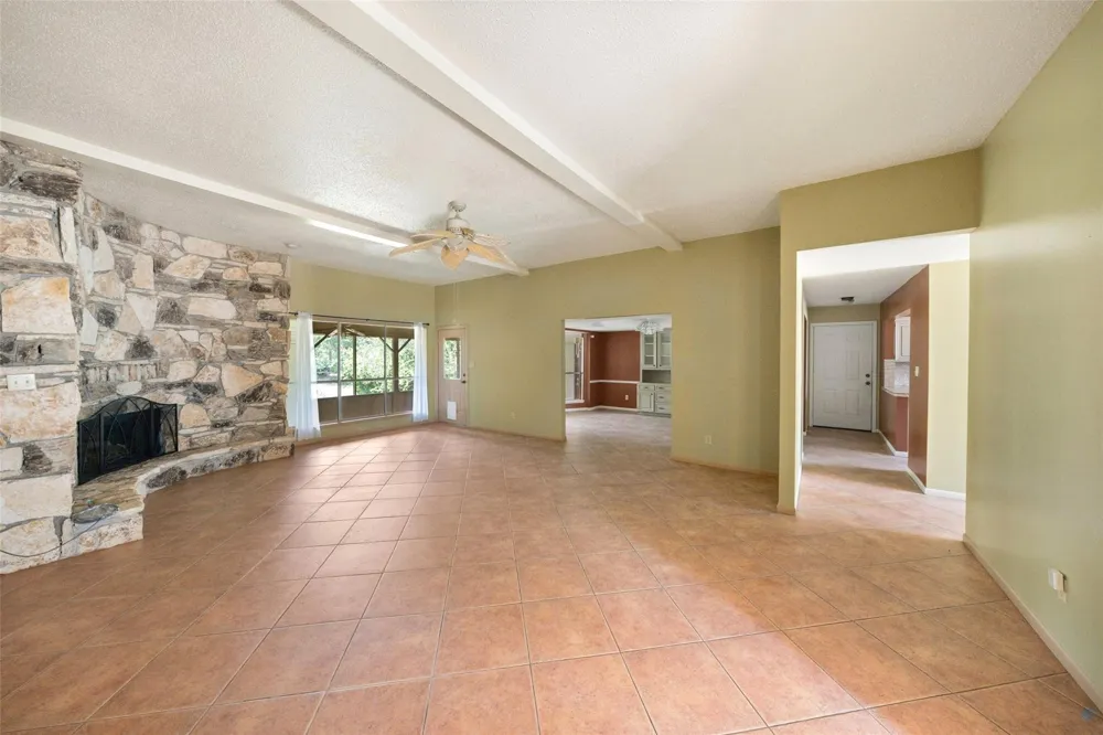 9069 Zapata Way Willis, TX 77378