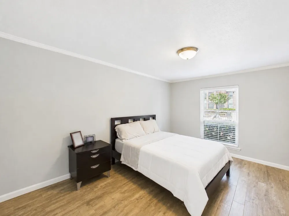7555 Katy Freeway #49 Houston, TX 77024