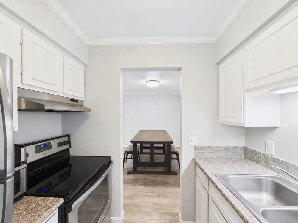 7555 Katy Freeway #49 Houston, TX 77024