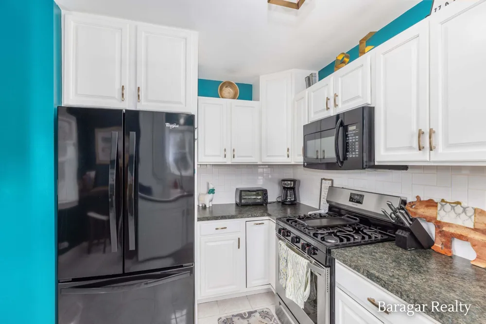 2292 Miner Avenue Muskegon, MI 49441