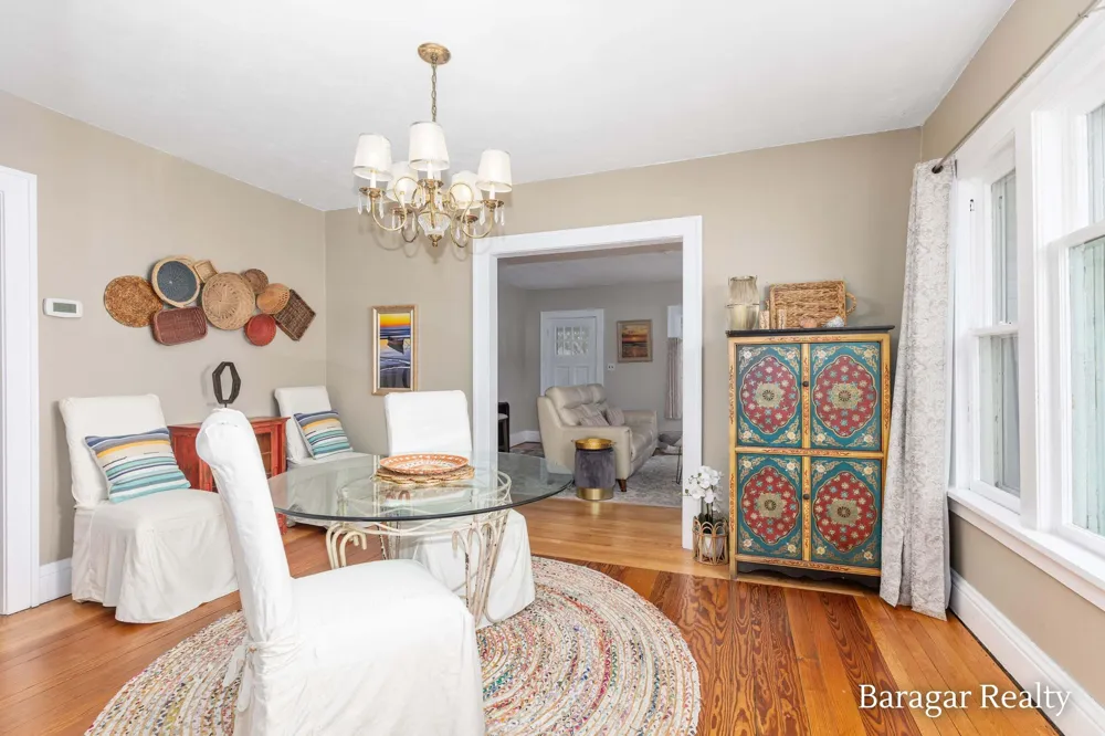 2292 Miner Avenue Muskegon, MI 49441