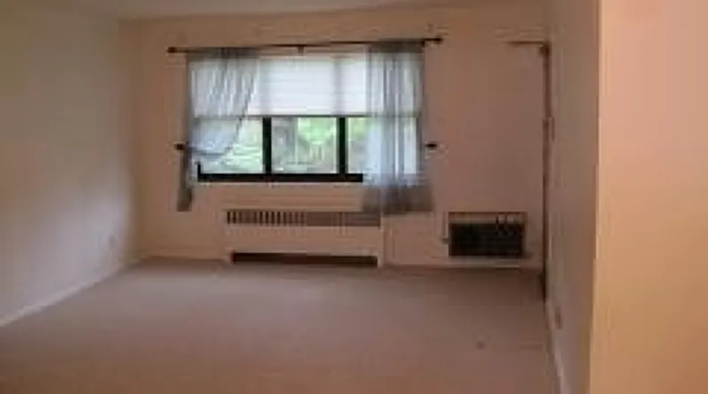 39 SANDRA CIRCLE #B-3 Unit B-3 Westfield Town, NJ 07090