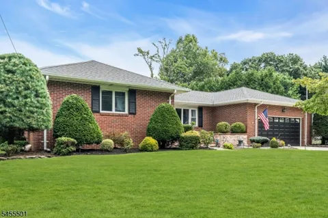 158 Hardenburg Ln