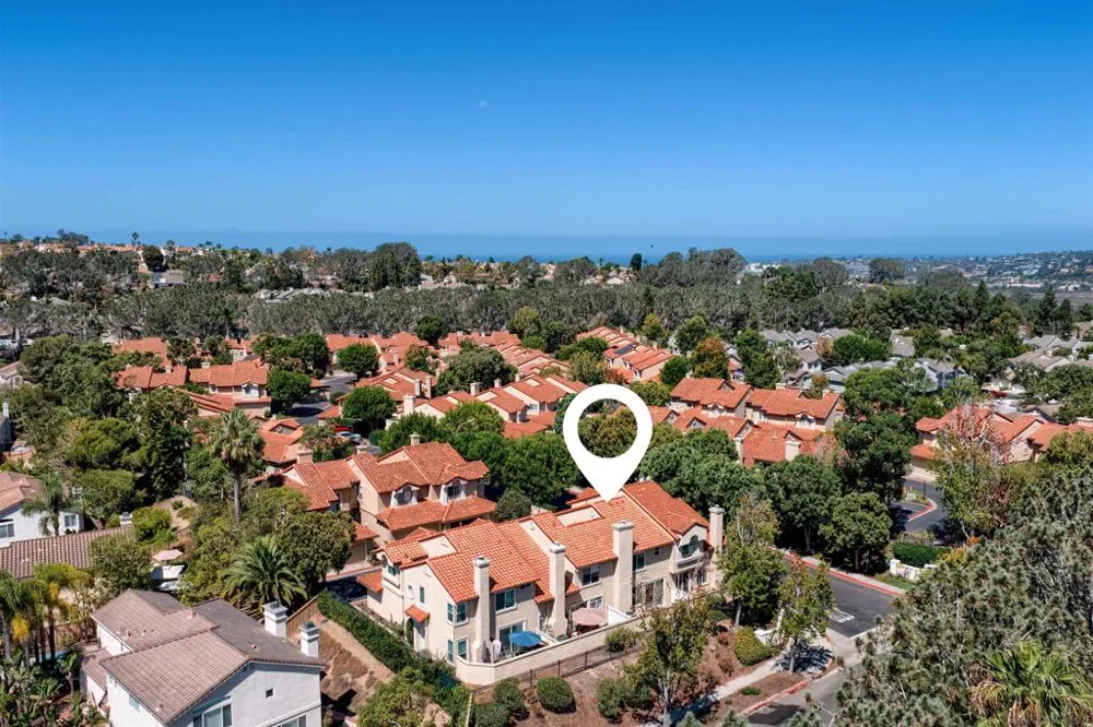 3811 Creststone San Diego, CA 92130