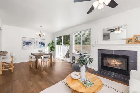 3811 Creststone
