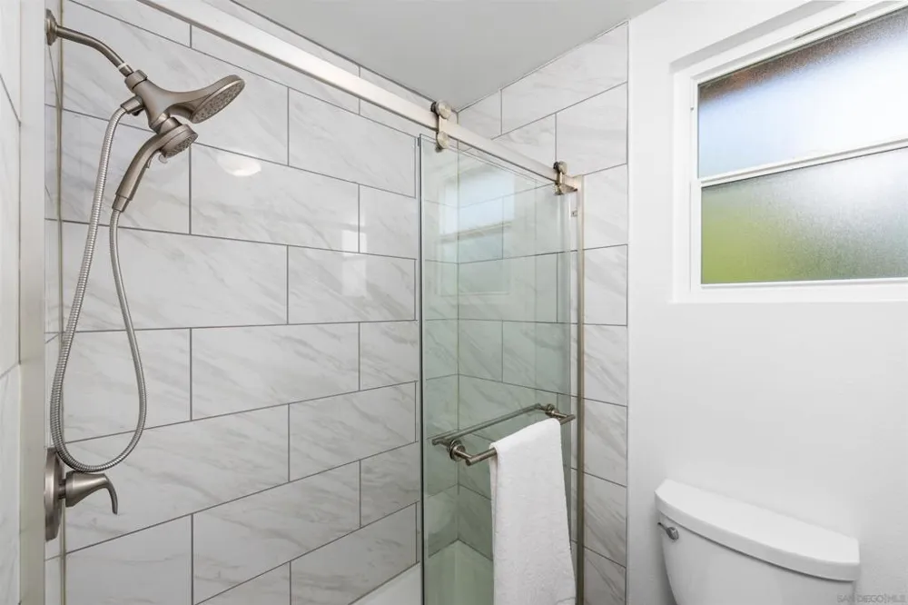 3811 Creststone San Diego, CA 92130