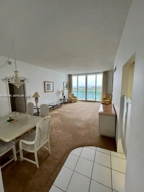 100 Bayview Dr #PH-21 Sunny Isles Beach, FL 33160