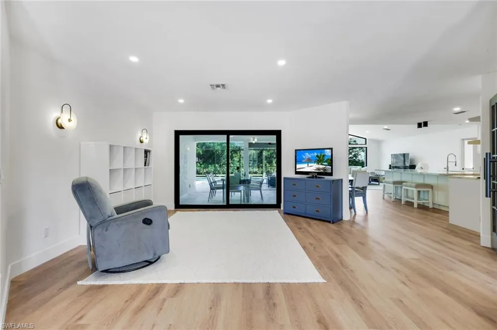 9973 Boca Avenue Naples, FL 34109