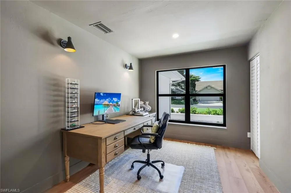 9973 Boca Avenue Naples, FL 34109