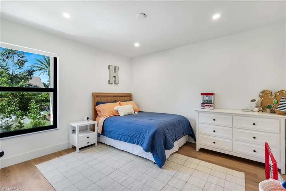9973 Boca Avenue Naples, FL 34109