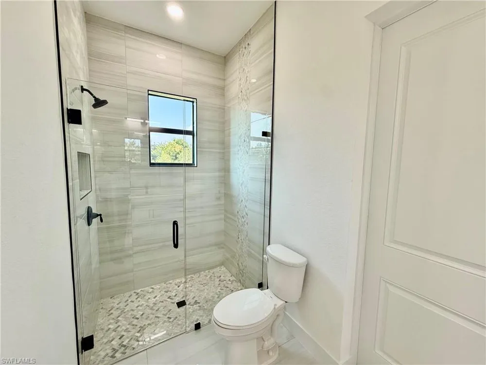 805 Lincoln Avenue Lehigh Acres, FL 33972