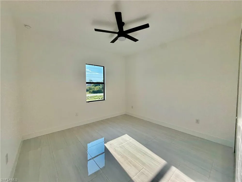 805 Lincoln Avenue Lehigh Acres, FL 33972