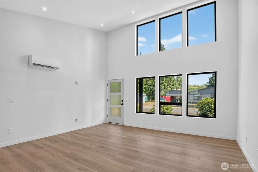 32311 Place Ocean Park, WA 98640