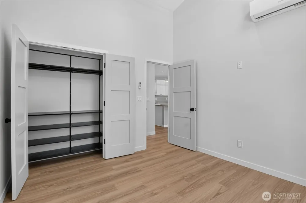 32311 Place Ocean Park, WA 98640