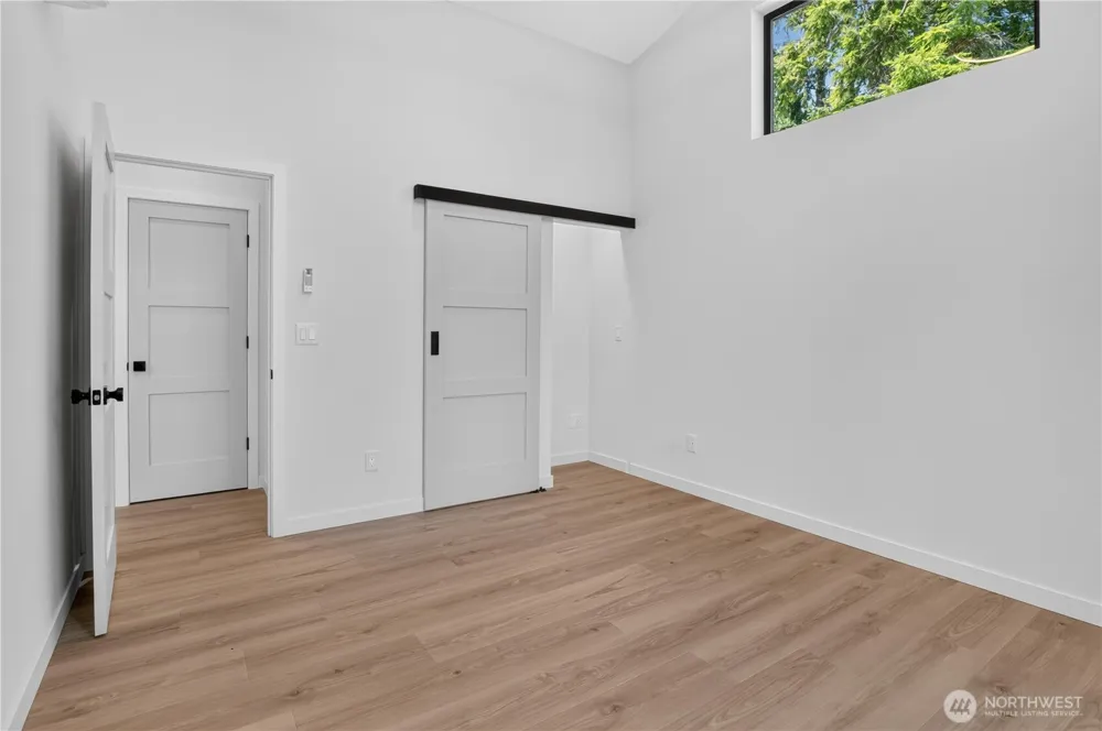 32311 Place Ocean Park, WA 98640